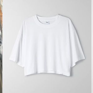Aritzia TNA tour cropped tee, white size 3
